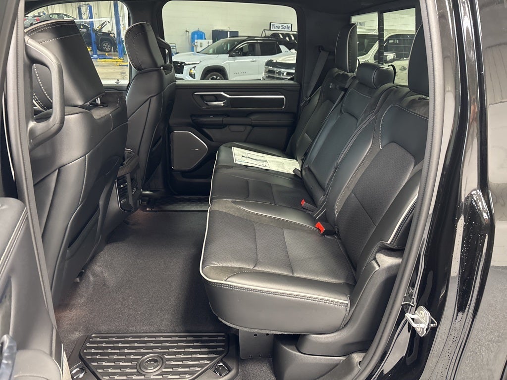 2026 RAM 1500 RAM 1500 LARAMIE CREW CAB 4X4 5'7' BOX