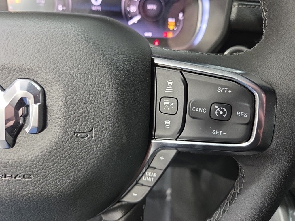 2026 RAM 1500 RAM 1500 LARAMIE CREW CAB 4X4 5'7' BOX