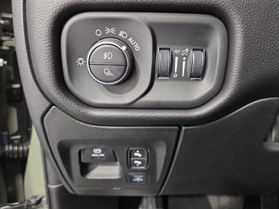 2026 RAM 1500 RAM 1500 LARAMIE CREW CAB 4X4 5'7' BOX