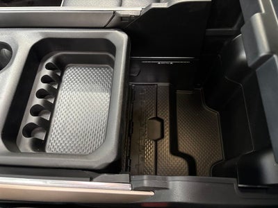 2022 RAM 1500 Laramie Crew Cab 4x4 5'7' Box