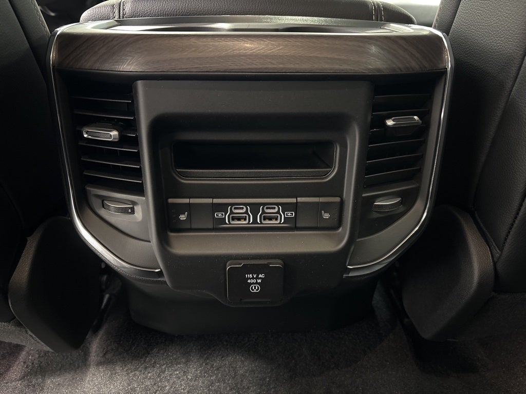 2026 RAM 1500 RAM 1500 LARAMIE CREW CAB 4X4 5'7' BOX