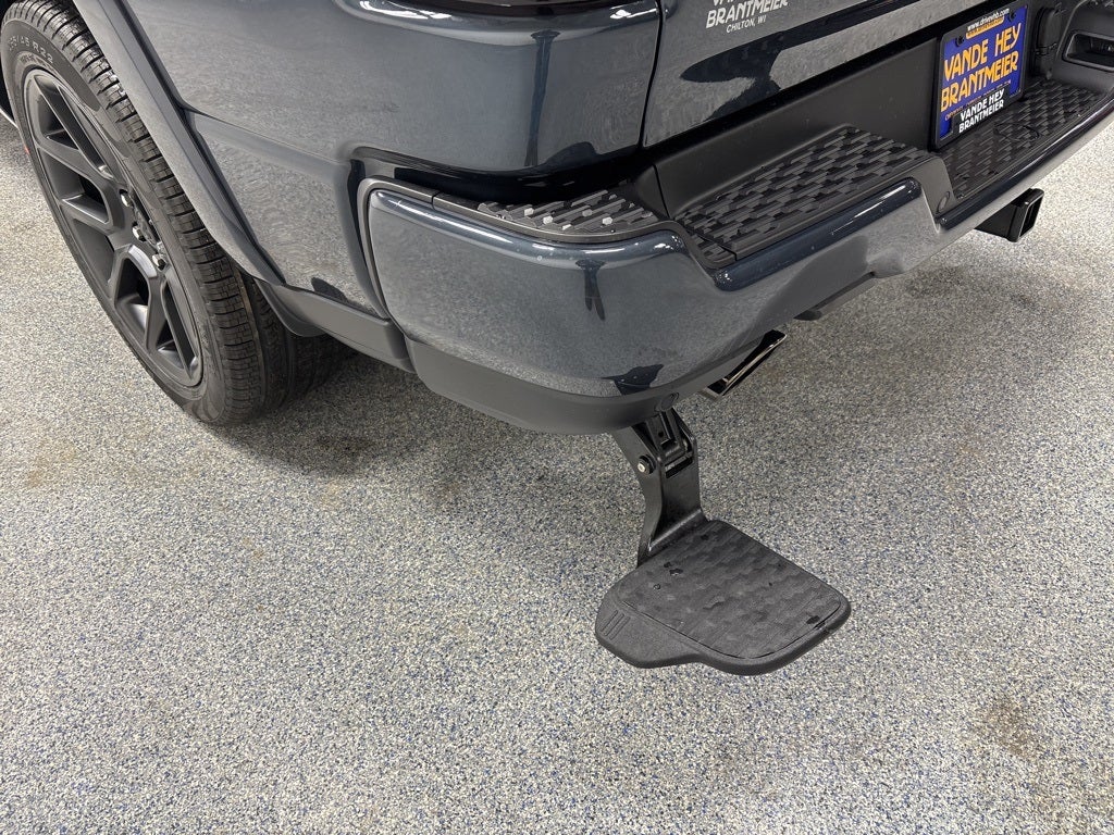 2026 RAM 1500 RAM 1500 LARAMIE CREW CAB 4X4 5'7' BOX