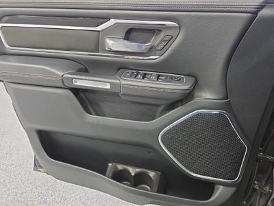 2021 RAM 1500 Laramie Crew Cab 4x4 5'7' Box
