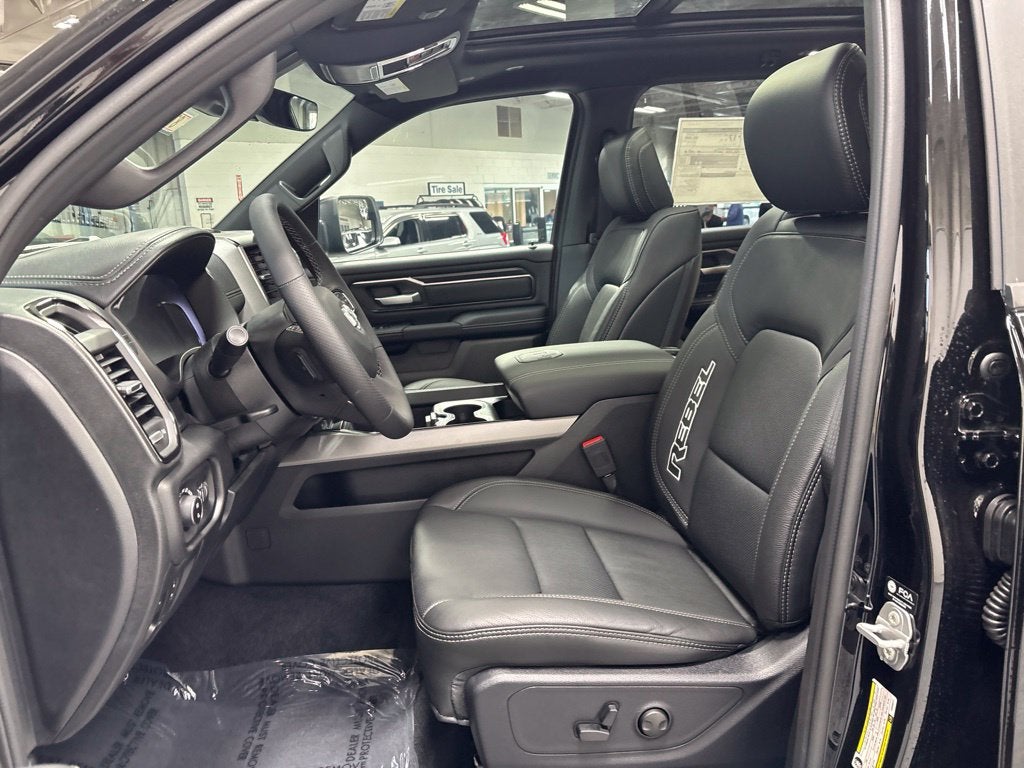 2027 RAM 1500 RAM 1500 REBEL CREW CAB 4X4 5'7' BOX