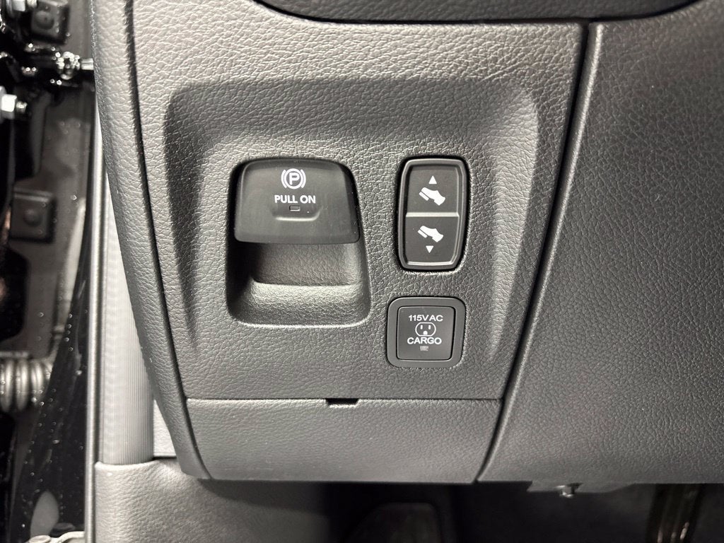 2027 RAM 1500 RAM 1500 REBEL CREW CAB 4X4 5'7' BOX