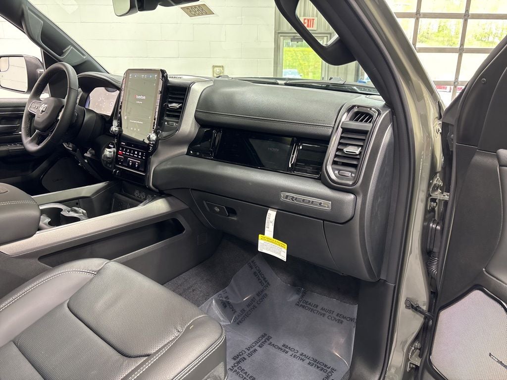 2026 RAM 1500 RAM 1500 REBEL CREW CAB 4X4 5'7' BOX