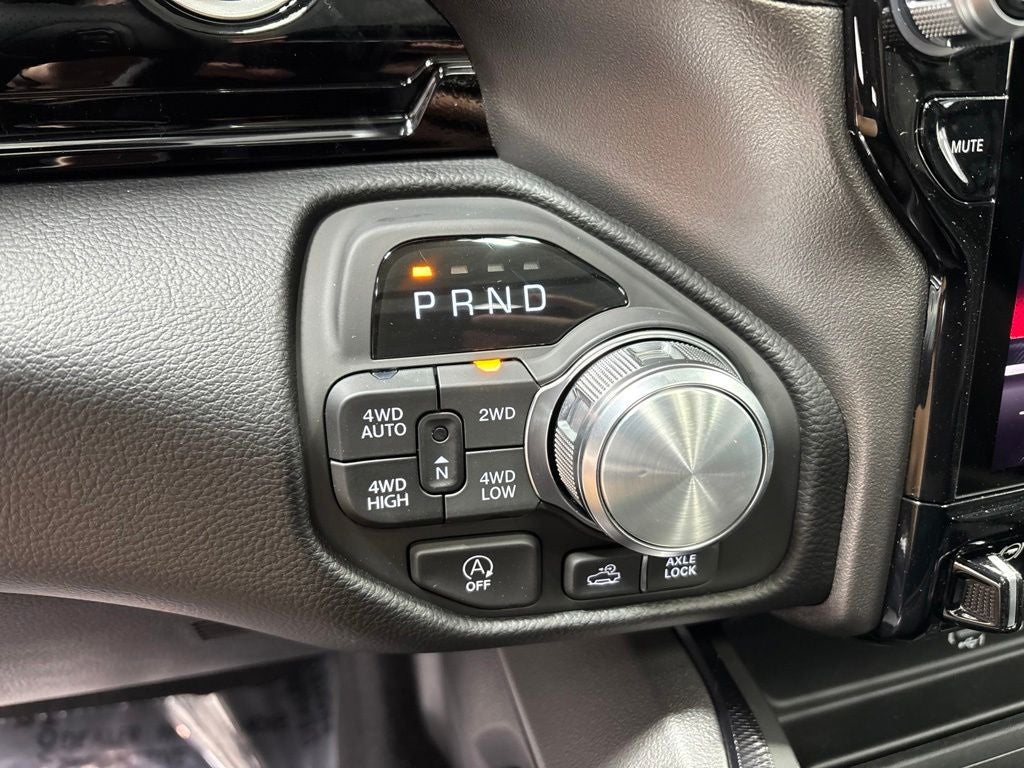 2026 RAM 1500 RAM 1500 REBEL CREW CAB 4X4 5'7' BOX