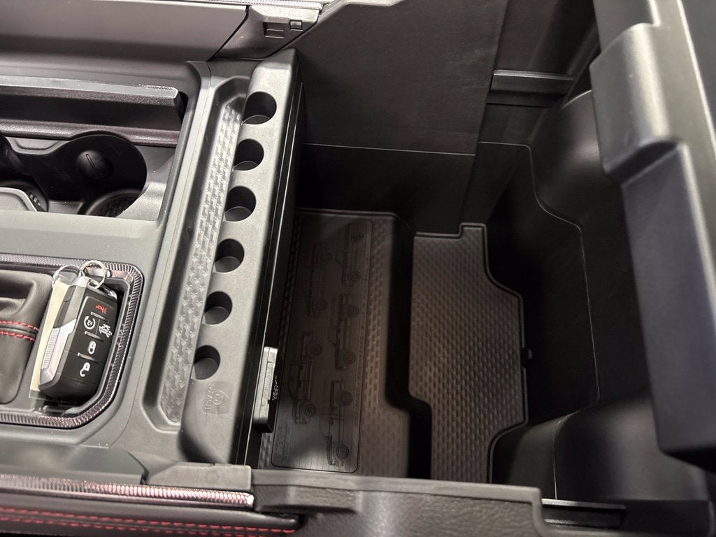 2027 RAM 1500 RAM 1500 TRX SRT CREW CAB 4X4 5'7' BOX