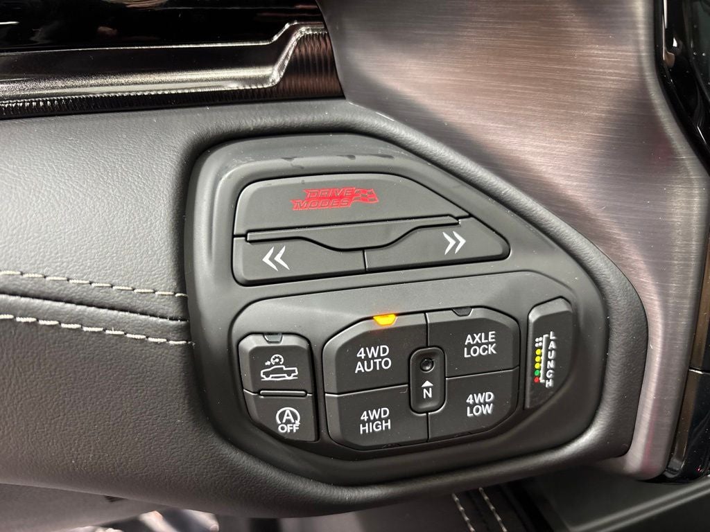 2026 RAM 1500 RAM 1500 RHO CREW CAB 4X4 5'7' BOX