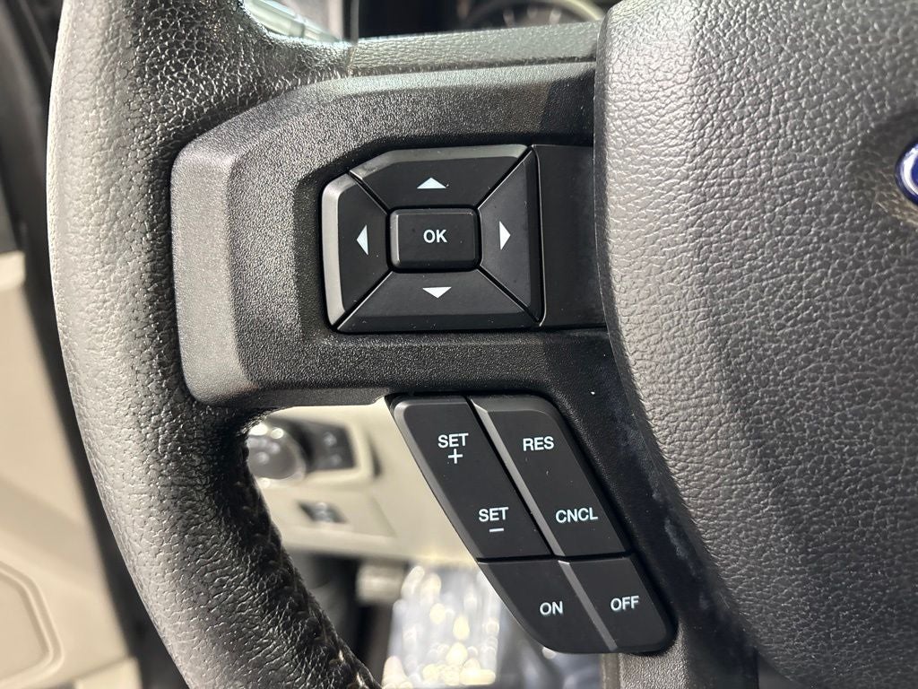 2016 Ford F-150 Base