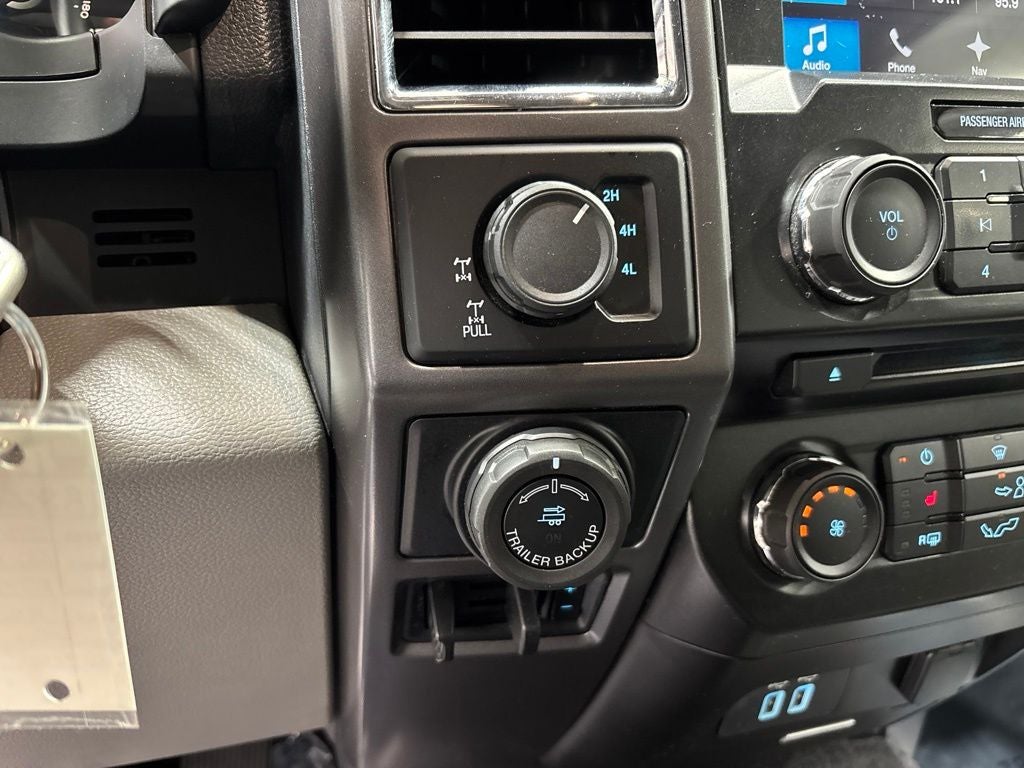 2016 Ford F-150 Base