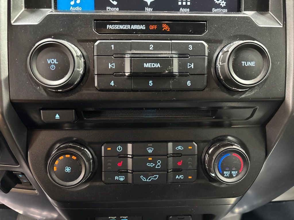 2016 Ford F-150 Base