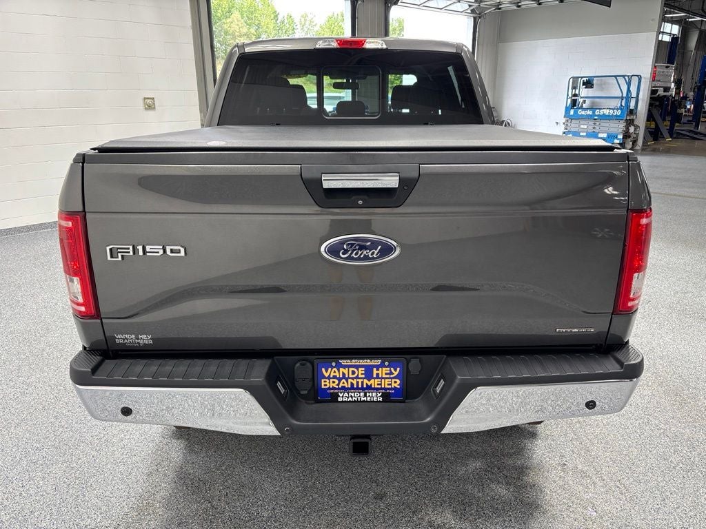 2016 Ford F-150 Base