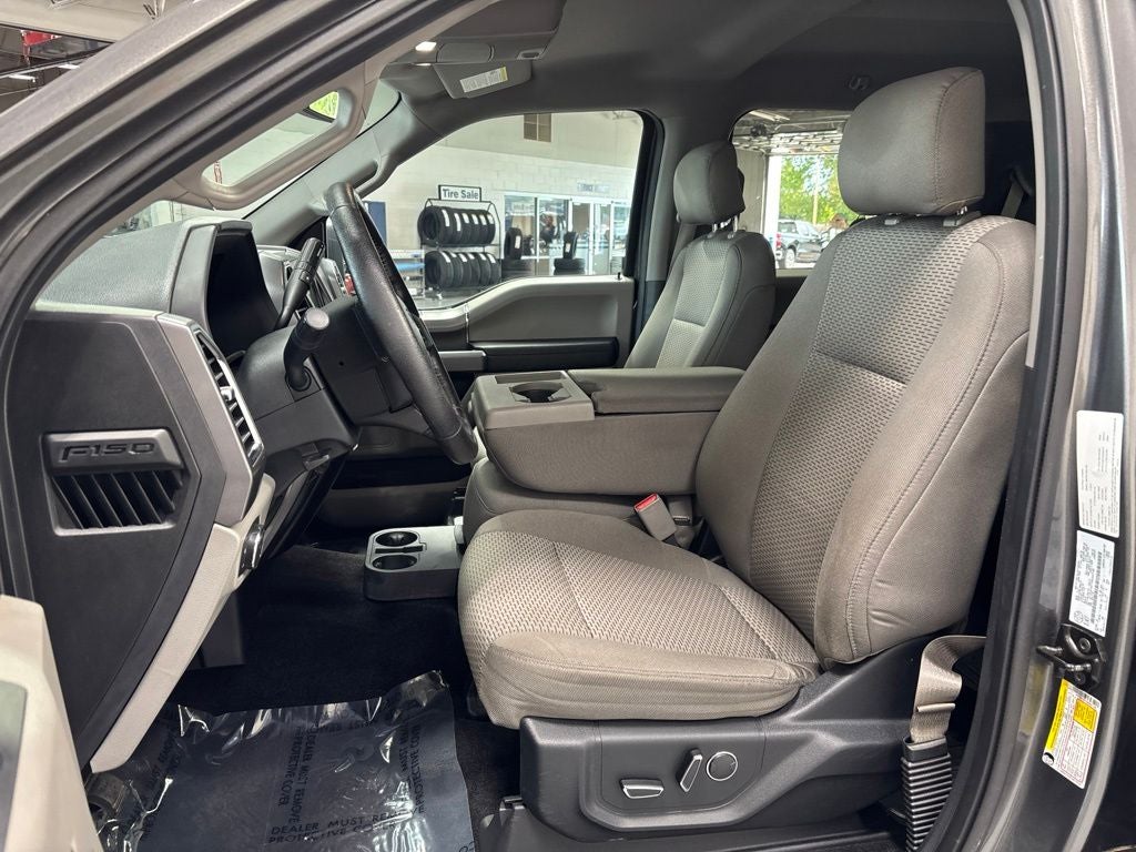 2016 Ford F-150 Base