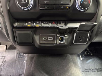 2024 Chevrolet Silverado 1500 4WD Crew Cab Short Bed Custom