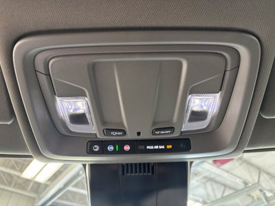 2024 Chevrolet Silverado 1500 4WD Crew Cab Short Bed Custom