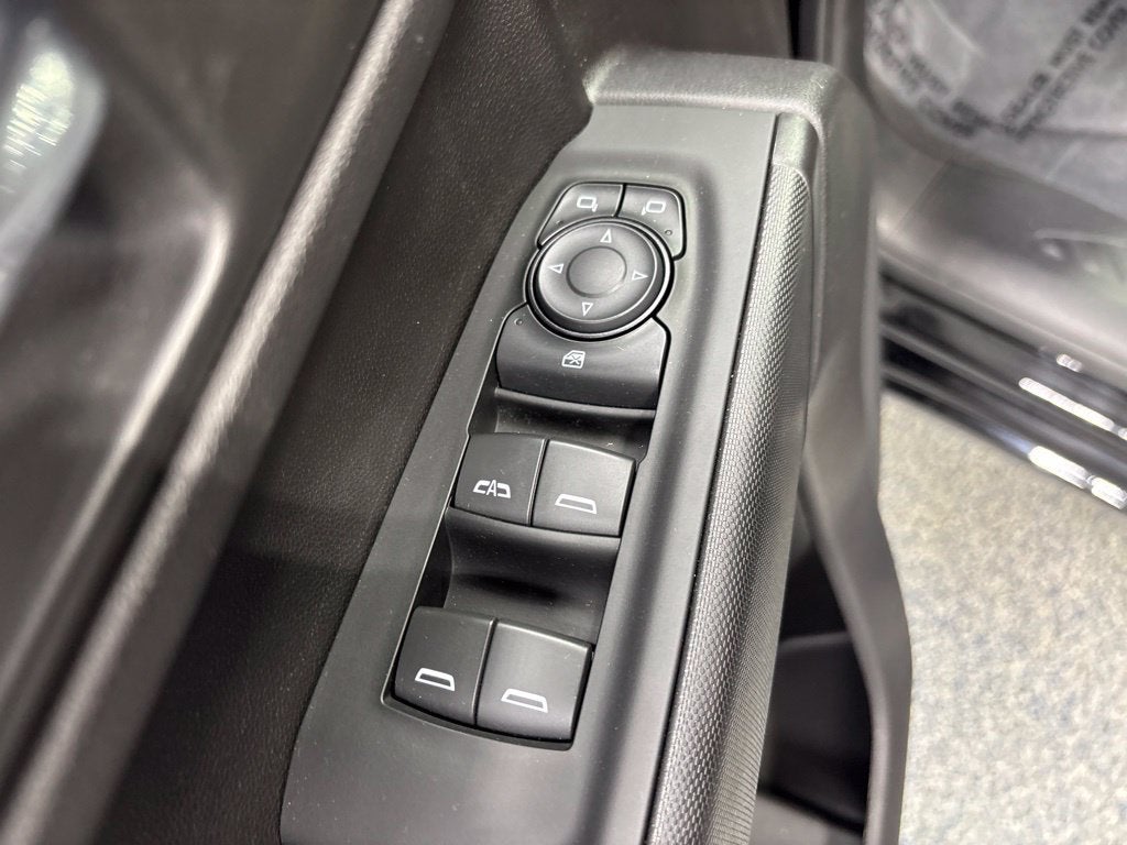2024 Chevrolet Silverado 1500 4WD Crew Cab Short Bed Custom