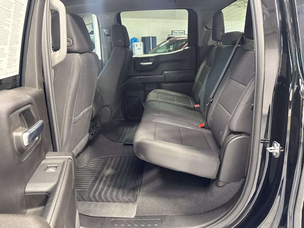 2024 Chevrolet Silverado 1500 4WD Crew Cab Short Bed Custom