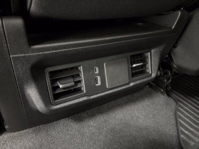 2024 Chevrolet Silverado 1500 4WD Crew Cab Short Bed Custom
