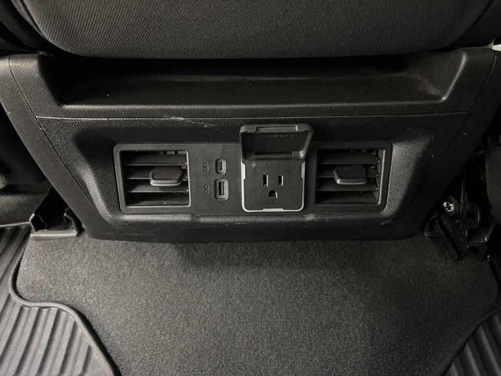 2024 Chevrolet Silverado 1500 4WD Crew Cab Short Bed LT with 2FL