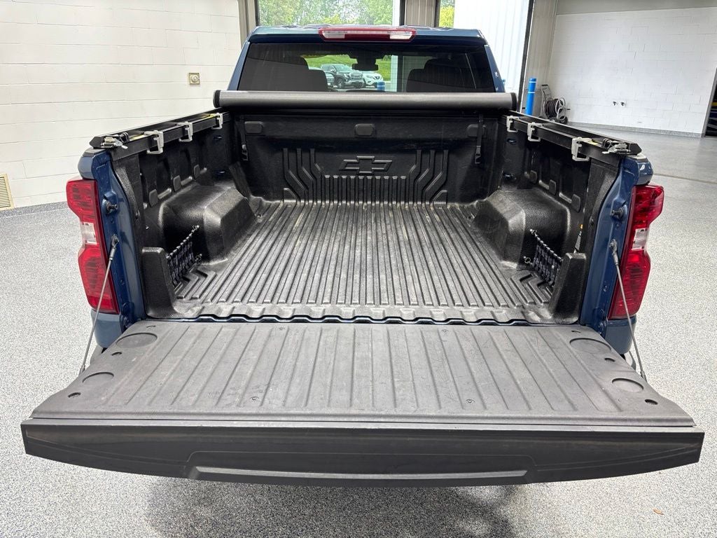 2024 Chevrolet Silverado 1500 4WD Crew Cab Short Bed LT with 2FL