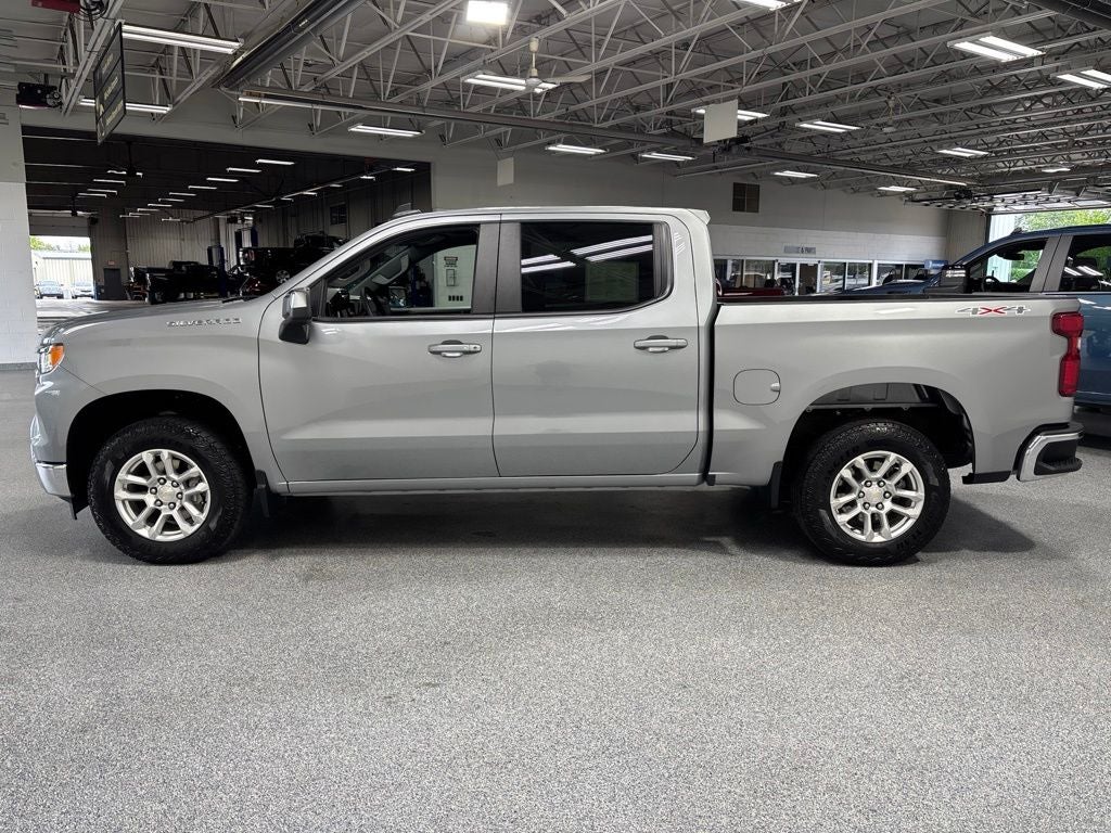 2024 Chevrolet Silverado 1500 4WD Crew Cab Short Bed LT with 2FL