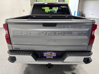 2024 Chevrolet Silverado 1500 4WD Crew Cab Short Bed LT with 2FL