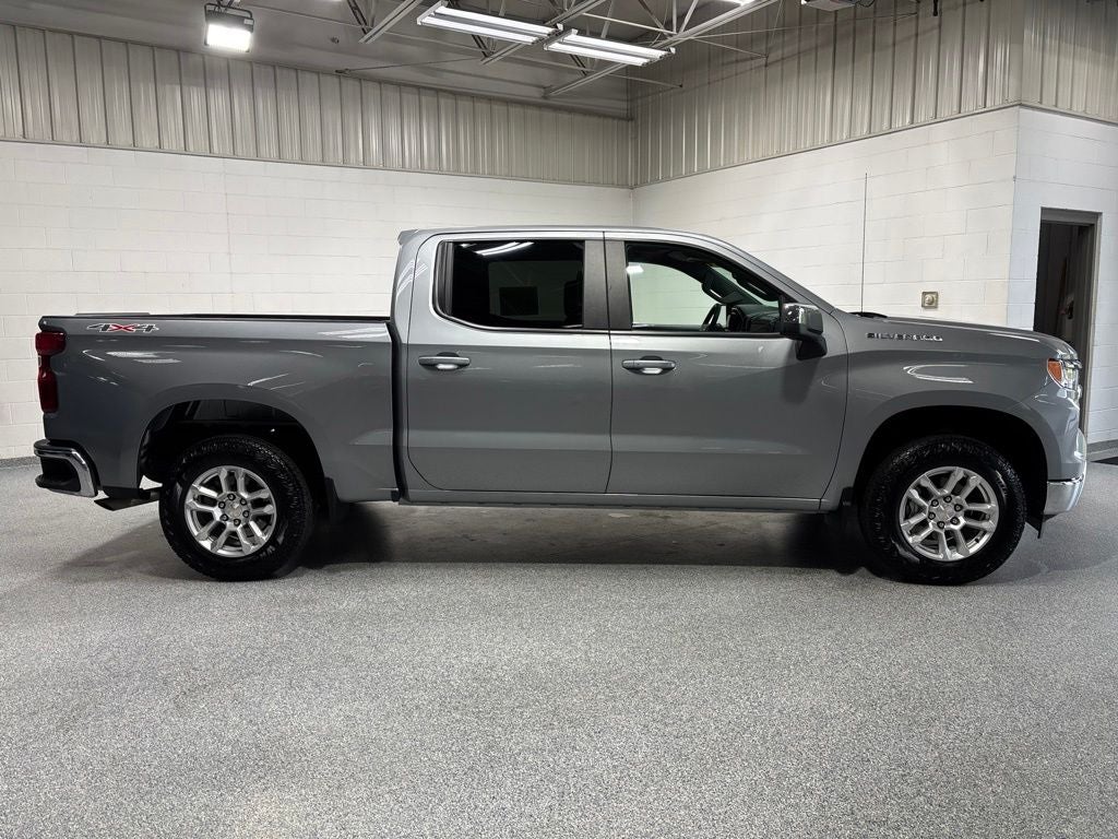2024 Chevrolet Silverado 1500 4WD Crew Cab Short Bed LT with 2FL