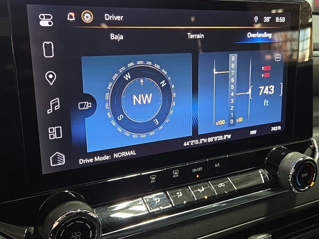 2023 Chevrolet Colorado 4WD Crew Cab Short Box Trail Boss