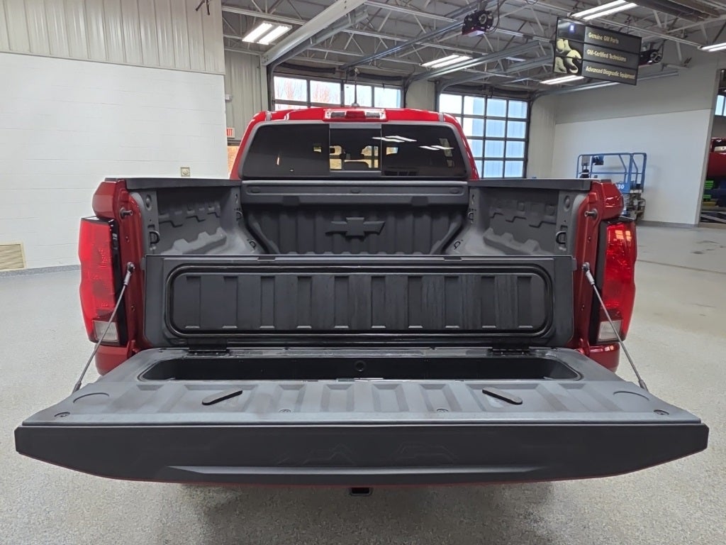 2023 Chevrolet Colorado 4WD Crew Cab Short Box Trail Boss