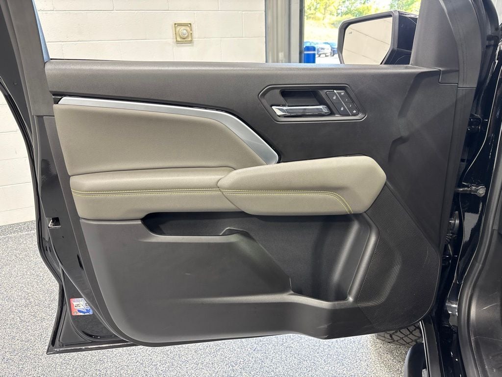 2025 Chevrolet Colorado 4WD ZR2