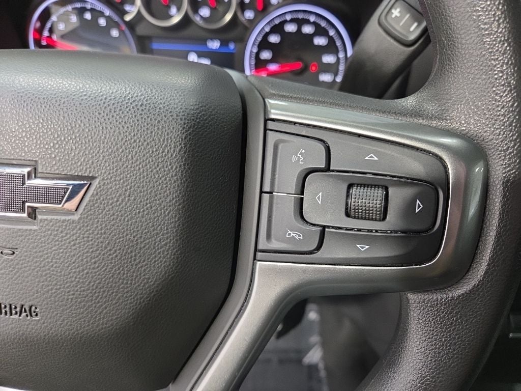 2022 Chevrolet Silverado 1500 LTD 4WD Crew Cab Short Bed Custom