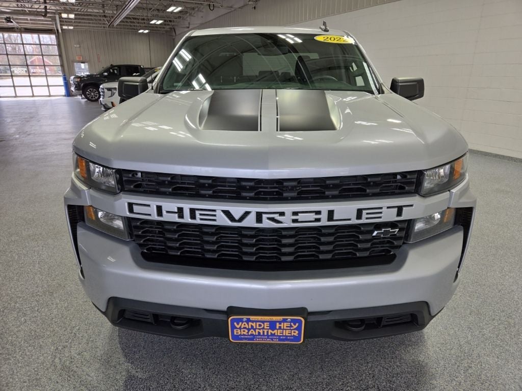 2022 Chevrolet Silverado 1500 LTD 4WD Crew Cab Short Bed Custom