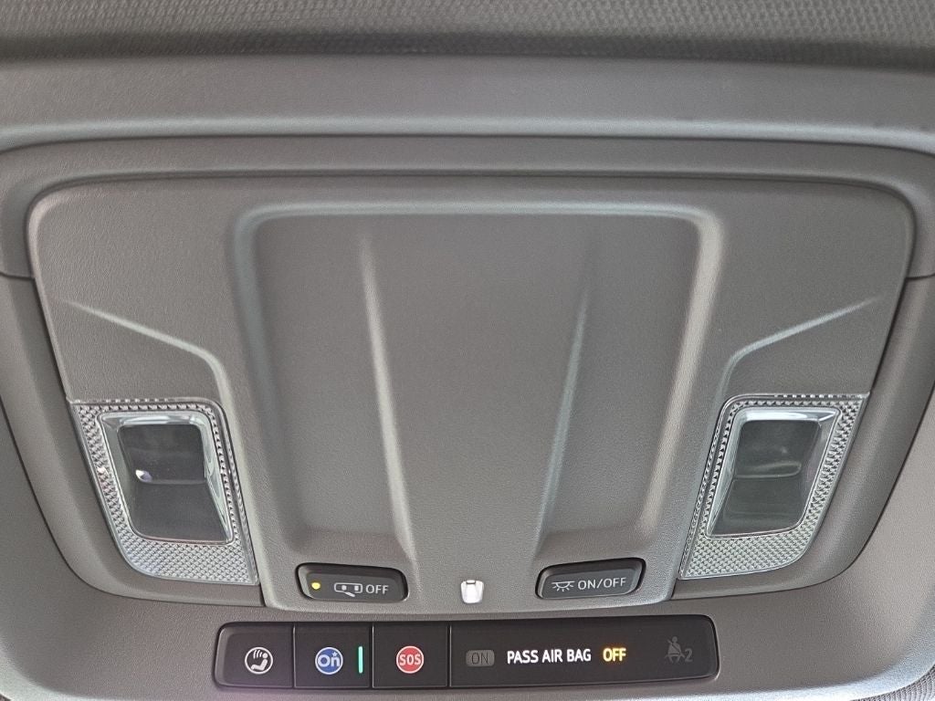 2022 Chevrolet Silverado 1500 LTD 4WD Crew Cab Short Bed Custom