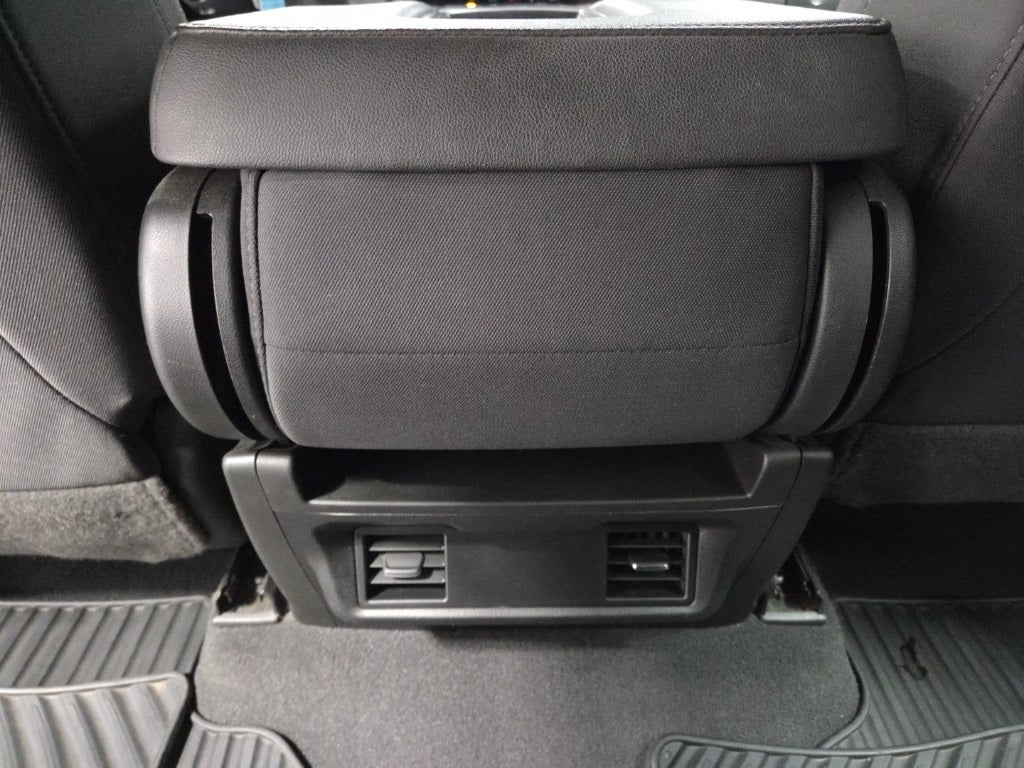 2022 Chevrolet Silverado 1500 LTD 4WD Crew Cab Short Bed Custom