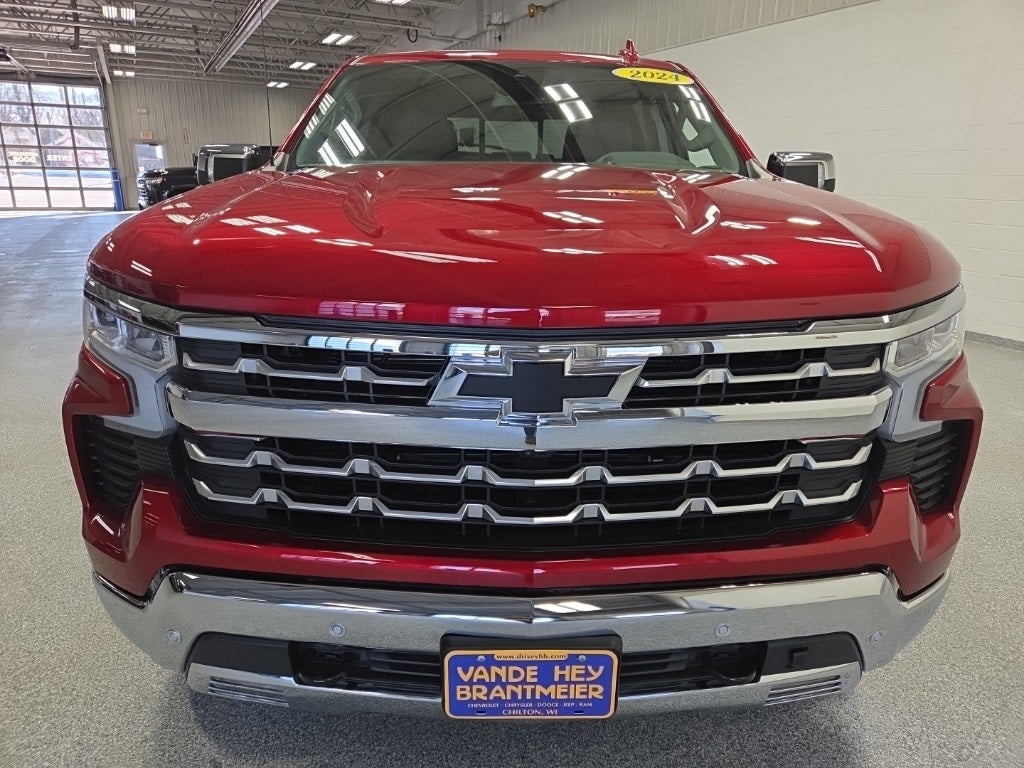 2024 Chevrolet Silverado 1500 4WD Crew Cab Short Bed LTZ