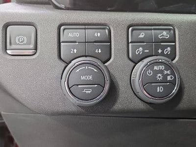 2024 Chevrolet Silverado 1500 4WD Crew Cab Short Bed LTZ