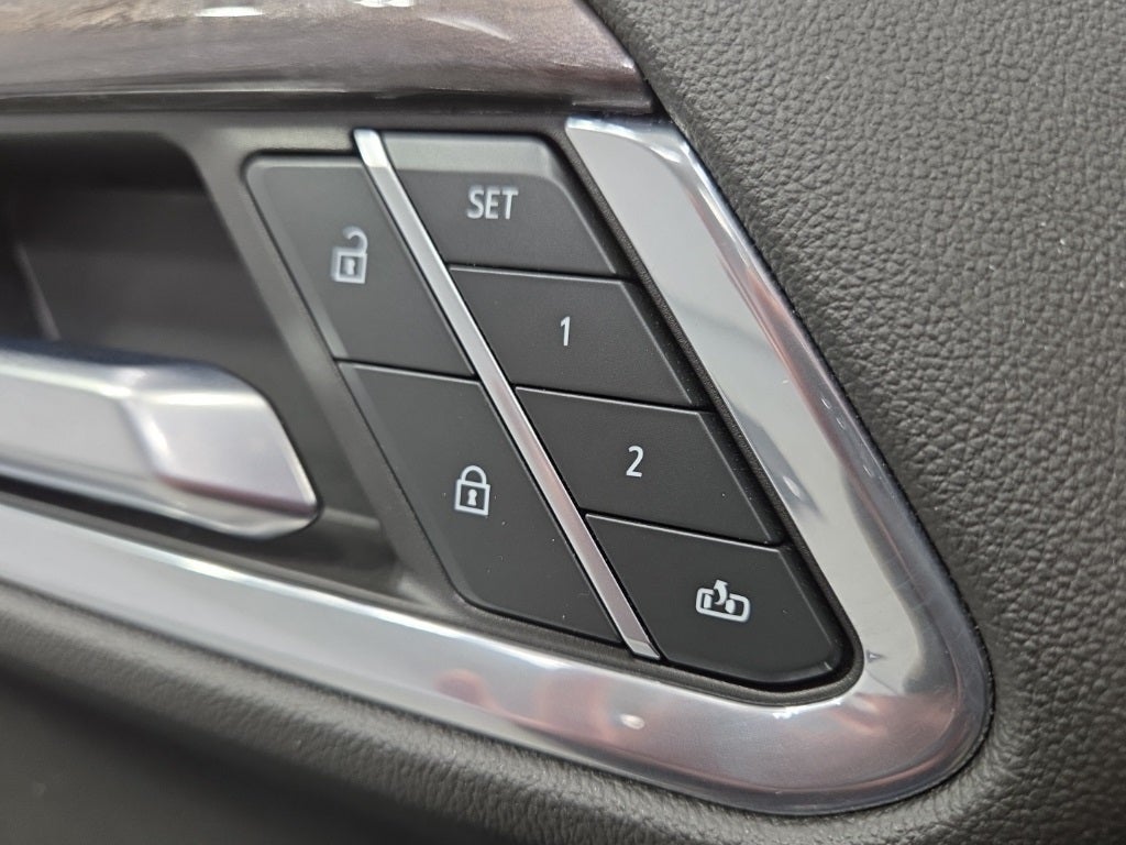 2024 Chevrolet Silverado 1500 4WD Crew Cab Short Bed LTZ