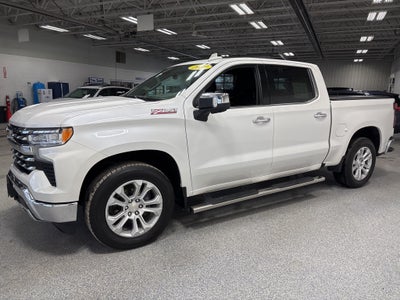 2022 Chevrolet Silverado 1500 4WD Crew Cab Short Bed LTZ