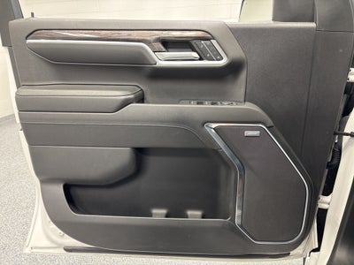 2022 Chevrolet Silverado 1500 4WD Crew Cab Short Bed LTZ