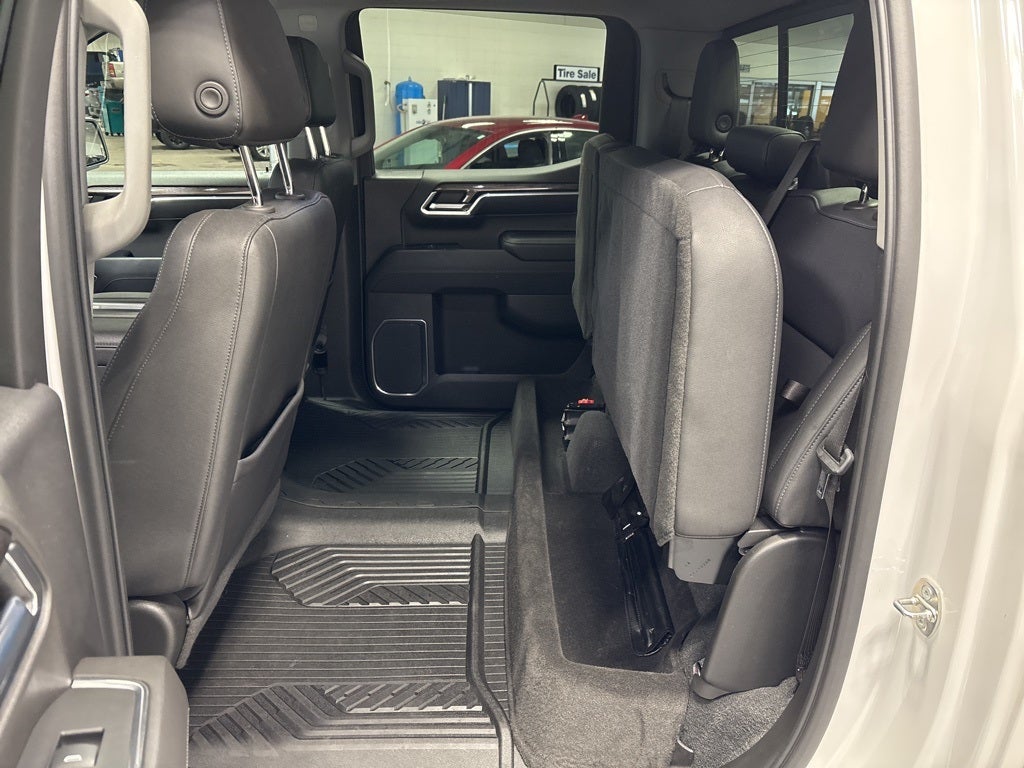 2022 Chevrolet Silverado 1500 4WD Crew Cab Short Bed LTZ