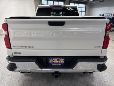 2022 Chevrolet Silverado 1500 4WD Crew Cab Short Bed LTZ