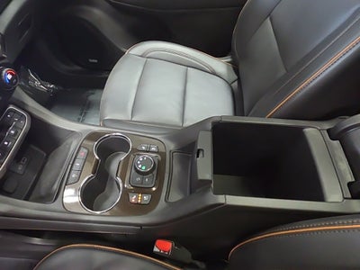 2023 GMC Acadia AWD AT4