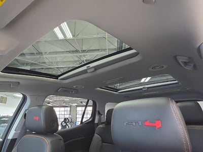 2023 GMC Acadia AWD AT4