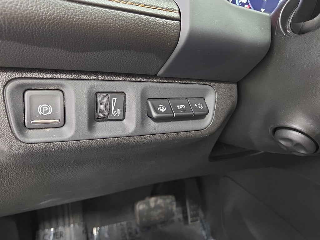 2023 GMC Acadia AWD AT4