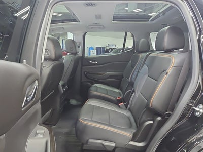 2023 GMC Acadia AWD AT4