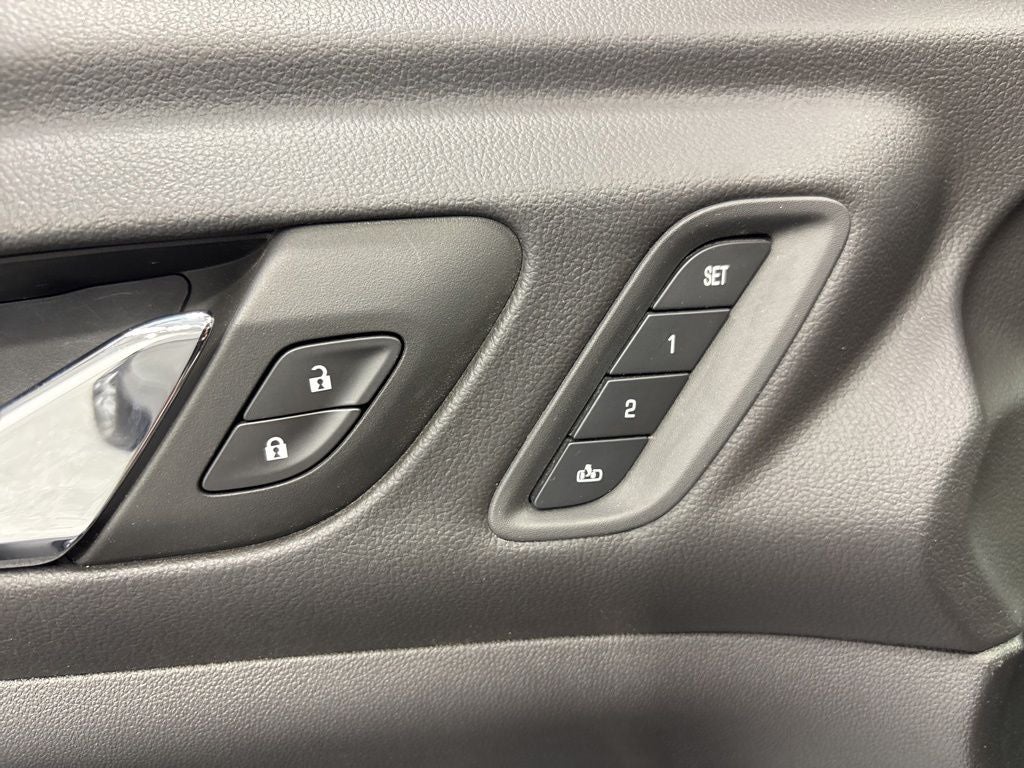 2023 GMC Acadia AWD SLT