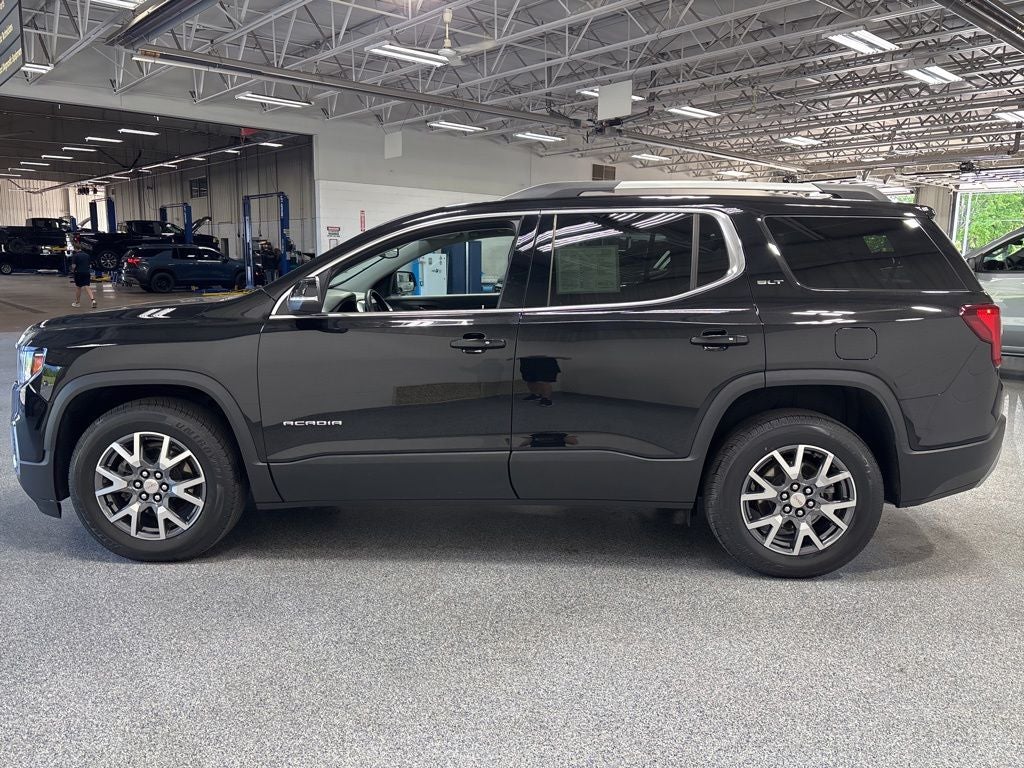 2023 GMC Acadia AWD SLT