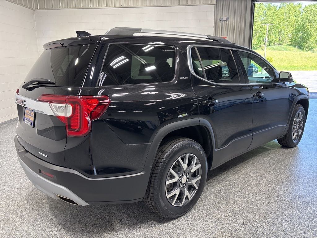 2023 GMC Acadia AWD SLT
