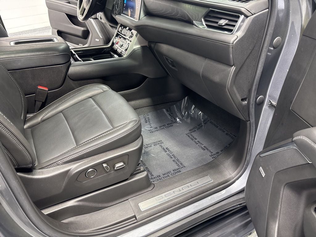 2021 GMC Yukon 4WD Denali